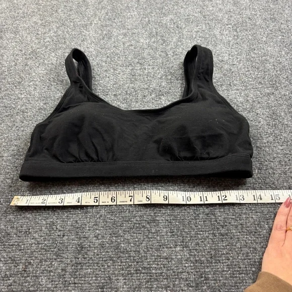 PINK Women’s Black Sports Bra Size: Large - Picture 6 of 6